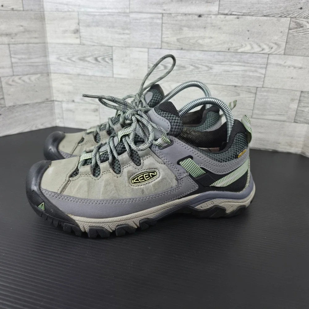Keen Targhee II Waterproof Hiking Shoes Womens Grey Green Low Top Trail Sneakers